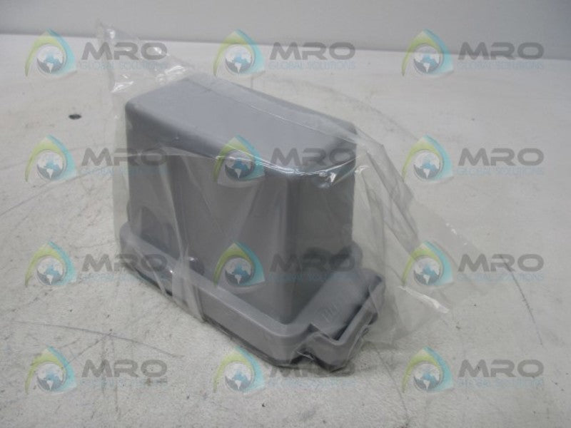 LEVITON 5977-DGY WALLPLATE COVER  NSMP