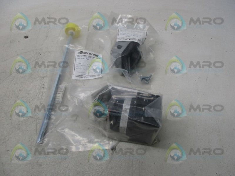 C3CONTROLS PDS2-340-PHGBG11 PANEL/BASE MOUNT  NSMP