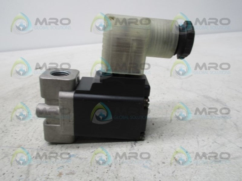 SMC VCA31-5DL-7-02 VALVE  NSNP