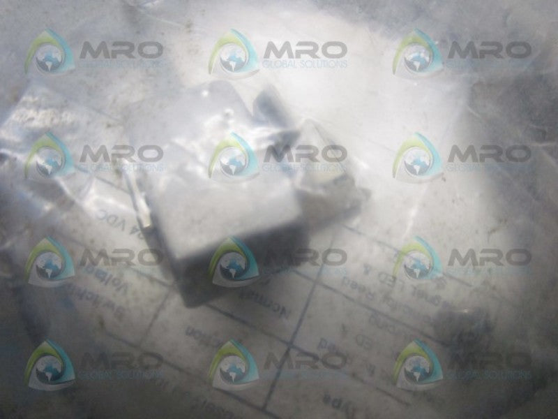 DESTACO 810-155 HALL EFFECT SWITCH LED * NEW IN FACTORY BAG *