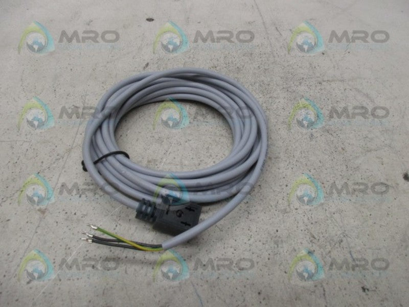 FESTO KMF-1-24DC-5-LED PLUG SOCKET W/ CABLE  NSNP