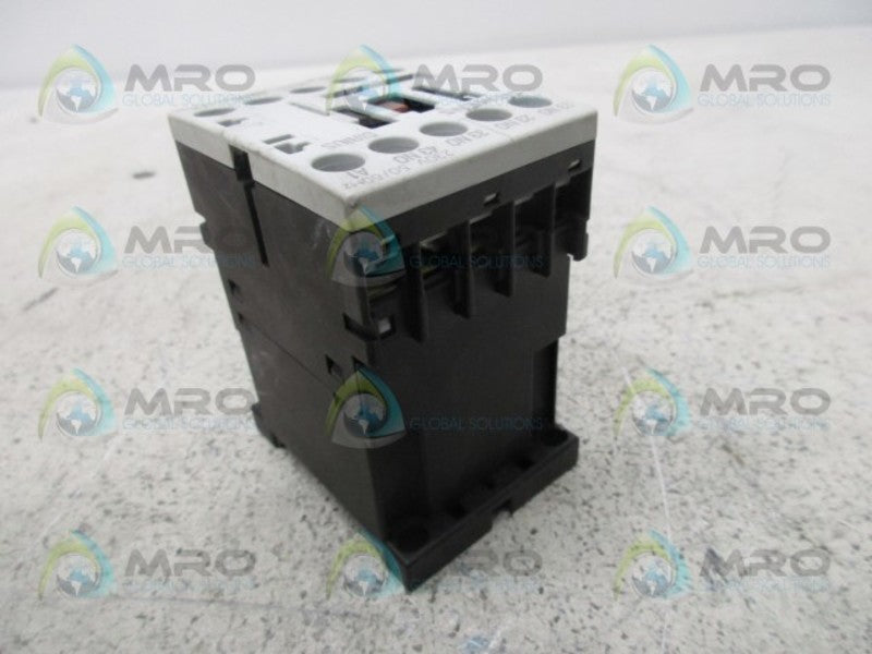 SIEMENS 3RH1244-1AP00 CONTACTOR  UNMP