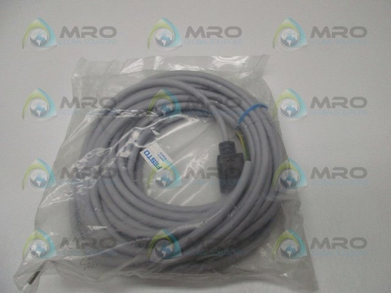 FESTO 193458 PLUG SOCKET W/ CABLE  NSMP