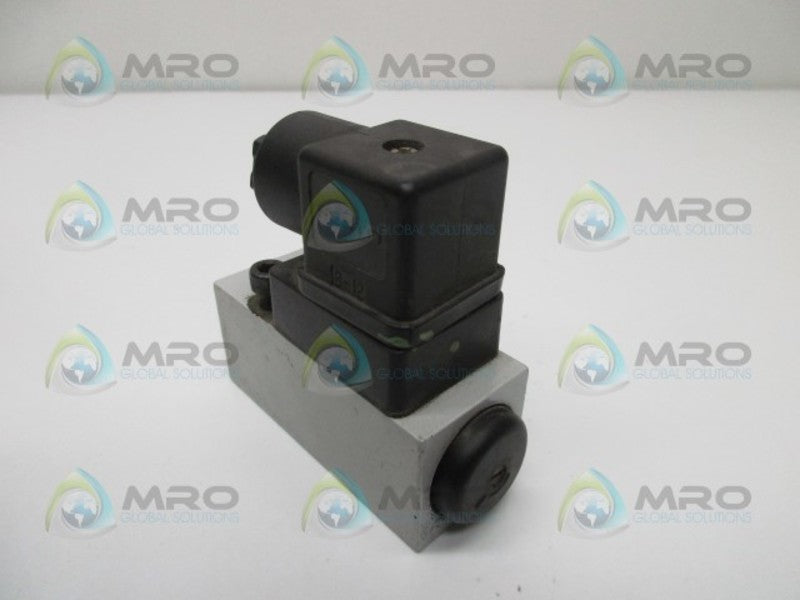 FESTO PEV-1/4-B PRESSURE SWITCH (AS PICTURED)  UNMP