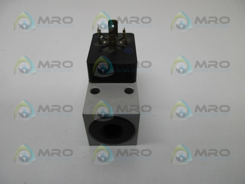FESTO PEV-1/4-SC-0D PRESSURE SWITCH W/ ADJUSTABLE SENSOR  UNMP