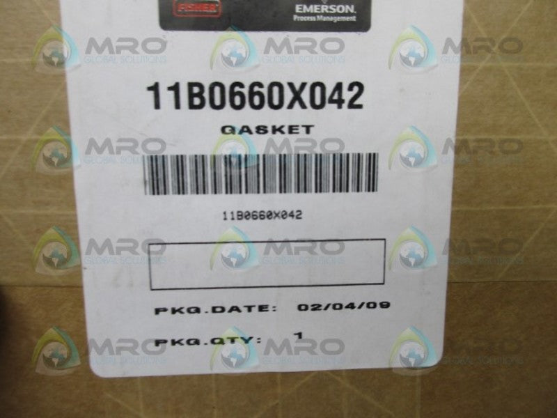 FISHER 11B0660X042 SHIM GASKET * NEW IN ORIGINAL PACKAGE *