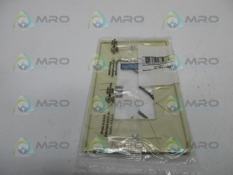PASS & SEYMOUR TP26-I PLATE TRADEMATER * NEW IN FACTORY BAG *