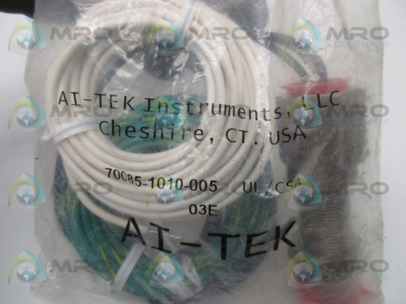 AI-TEK 70085-1010-005 TACHOMETER * NEW IN ORIGINAL PACKAGE *