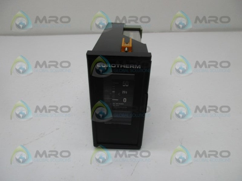 EUROTHERM 106-028-70-020-19-59 TEMPERATURE CONTROL  UNMP
