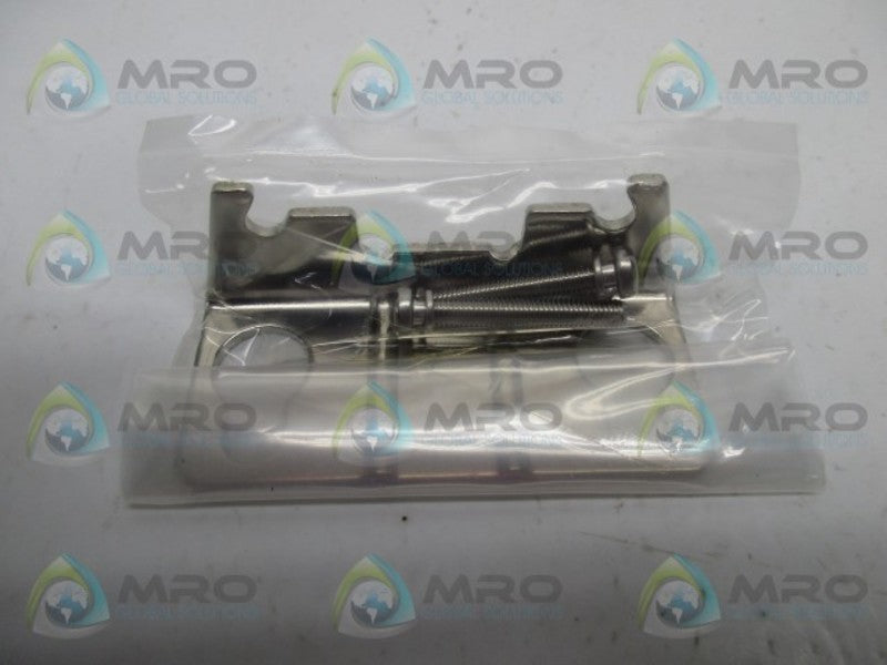 SMC P362030-20 BRACKET WITH SCREWS  NSNP IN BAG