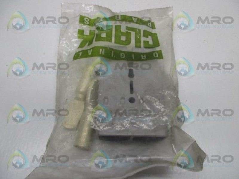 CLARK EQUIPMENT 1737692 CONNECTOR GRAY W/ CONTACT  NSMP
