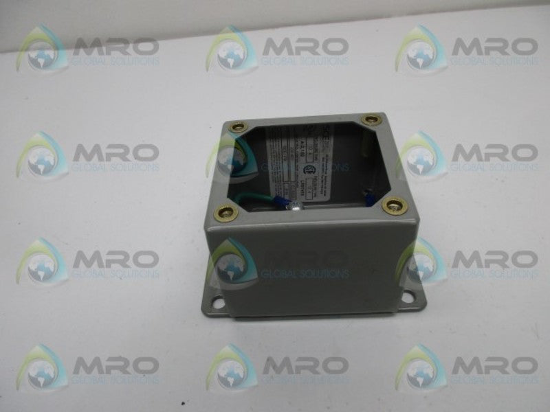 SAGINAW SCE-1PBI PUSHBUTTON ENCLOSURE (AS PICTURED)  UNMP