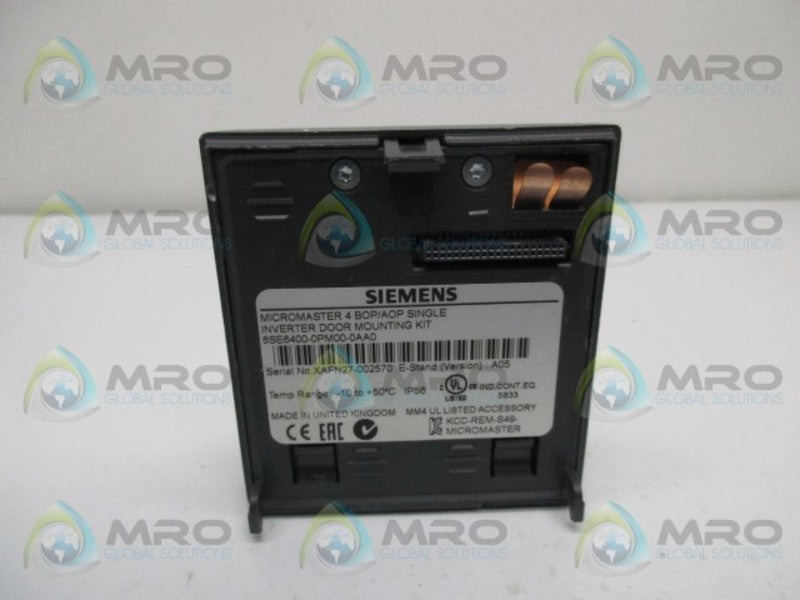 SIEMENS 6SE6400-0PM00-0AA0 INVERTER DOOR MOUNTING KIT  UNMP