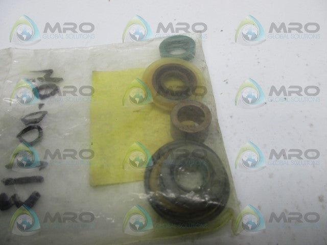 BOSCH 1827009557 SPARE PART KIT * NEW IN FACTORY BAG *