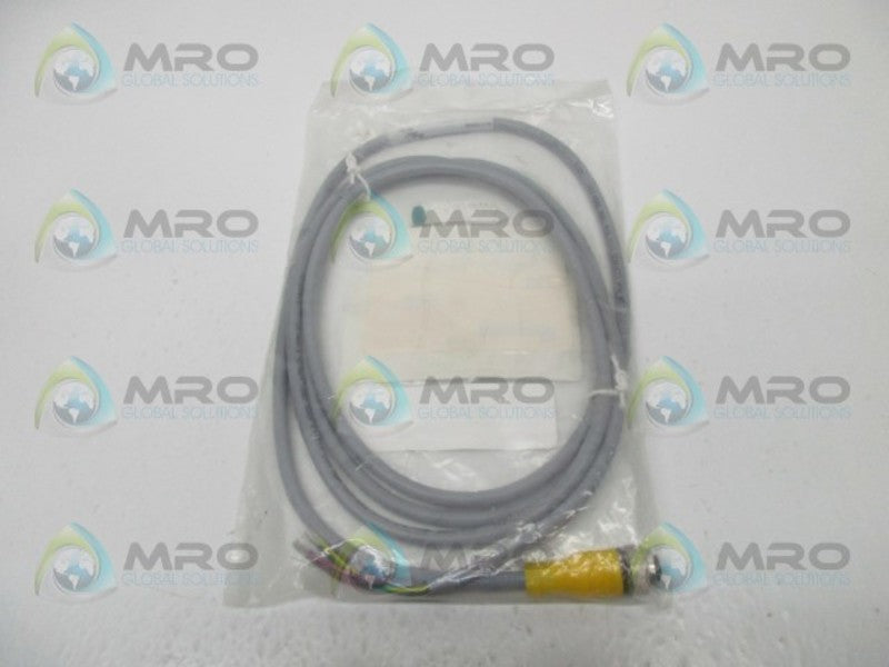 TURCK RKC8T-2/S618/S882 EUROFAST CABLE * NEW IN FACTORY BAG *