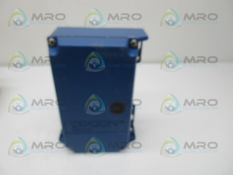OPCON 1321A-6501 103181 PHOTOELECTRIC SENSOR  NSMP