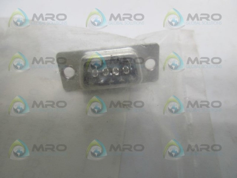 BLACK BOX FB120 D89  FEMALE SOLDER SHELL  NSMP