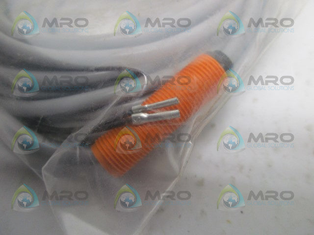 IFM EFECTOR 061551 PROXIMITY SWITCH * NEW IN BAG *