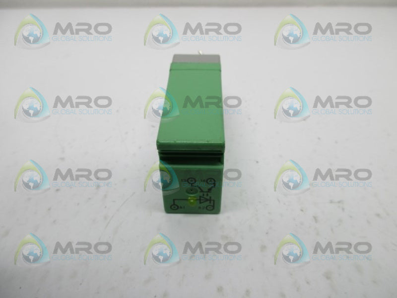 PHOENIX CONTACT ST-OV3-24DC/60DC/3 (AS PICTURED)  UNMP