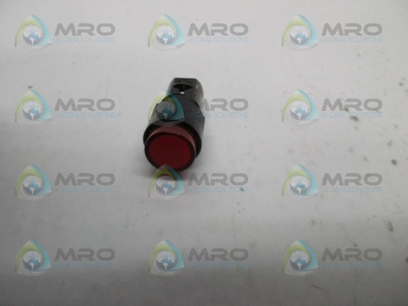 IDEC AP2M RED LED PILOT LIGHT  UNMP