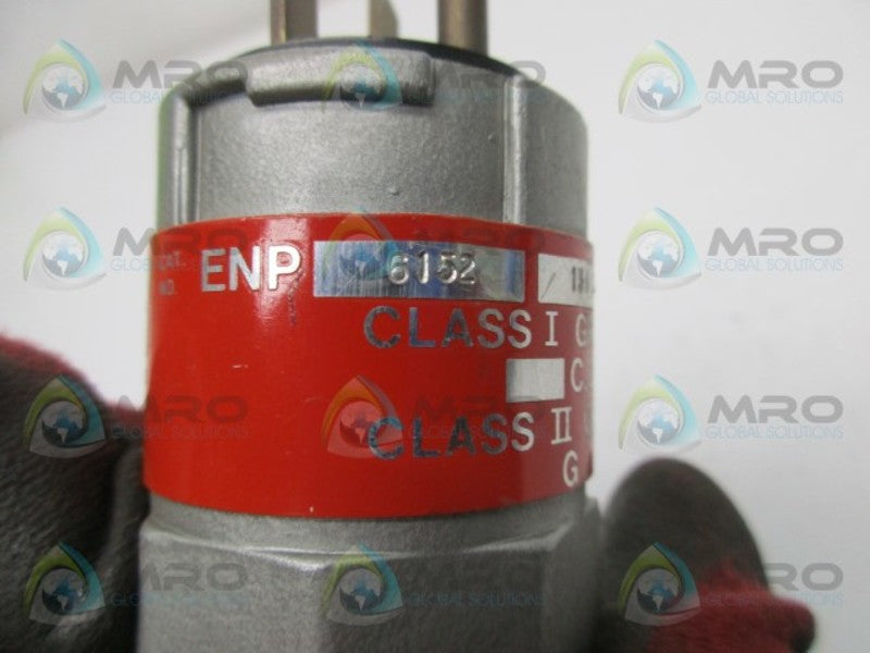 CROUSE HINDS ENP6152 HAZARDOUS LOCATION PLUG 15A 250V  UNMP