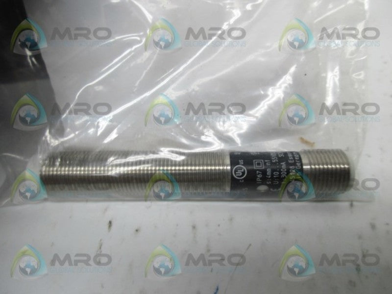 IFM EFECTOR IF5760 PROXIMITY SWITCH * NEW IN BAG *