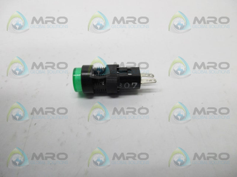 IDEC AP2M GREEN LED PILOT LIGHT  NSNP