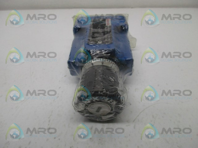 REXROTH R900205513 VALVE * NEW IN ORIGINAL PACKAGE *