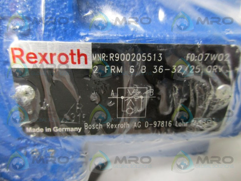 REXROTH R900205513 VALVE * NEW IN ORIGINAL PACKAGE *