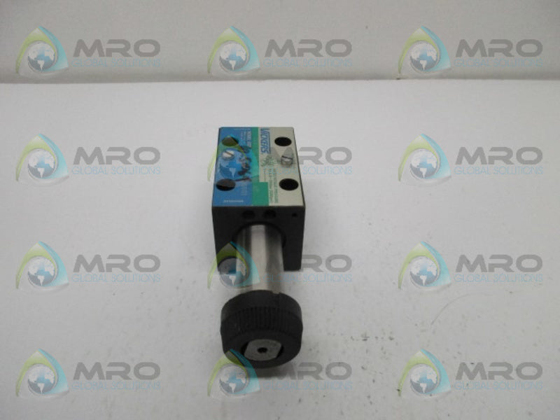 VICKERS DG4V-3S0BL-M-U-BD-80 HYDRAULIC VALVE (AS PICTURED)  UNMP