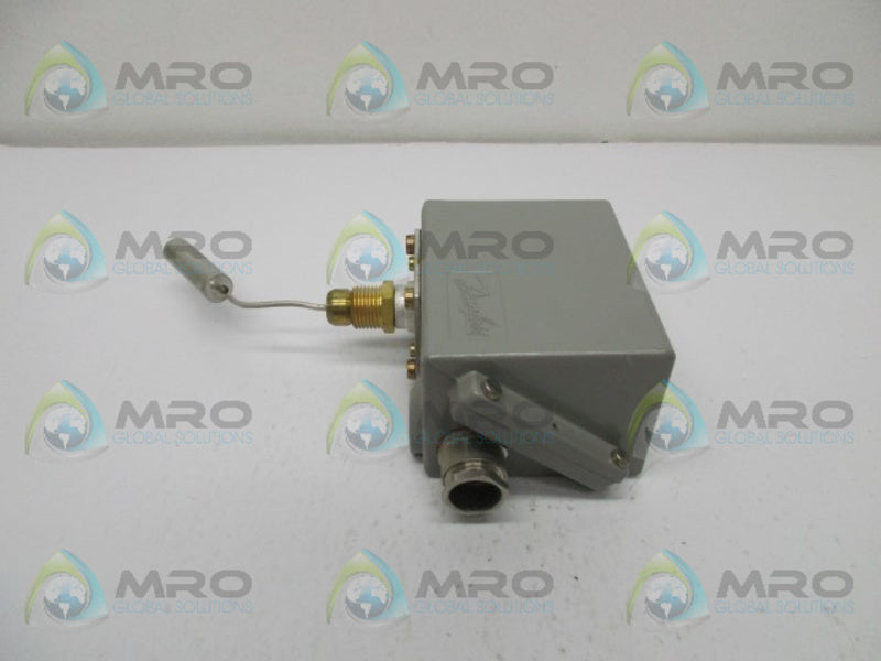 DWYER KPS-79 THERMOSTAT PRESSURE SWITCH  NSNP