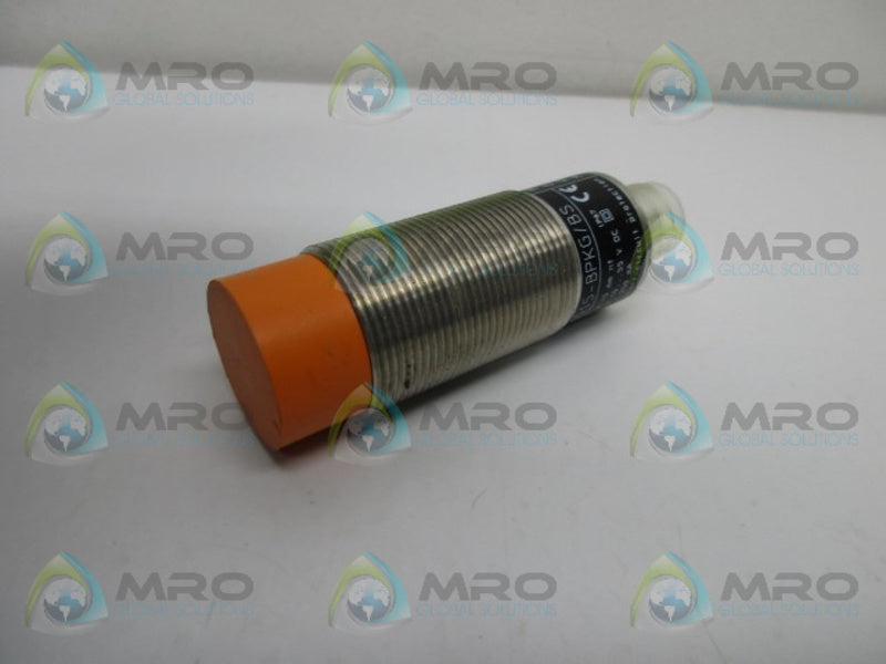 IFM EFECTOR II5483 INDUCTIVE SENSOR  NSNP