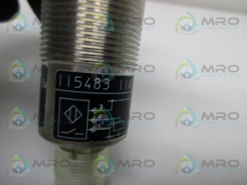 IFM EFECTOR II5483 INDUCTIVE SENSOR  NSNP