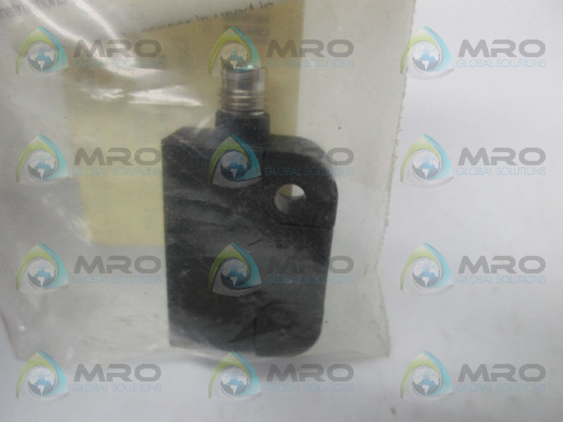 SCHMERSAL BNS260-11Z-STL CODED MAGNET SAFETY SENSOR  NSNP IN BAG
