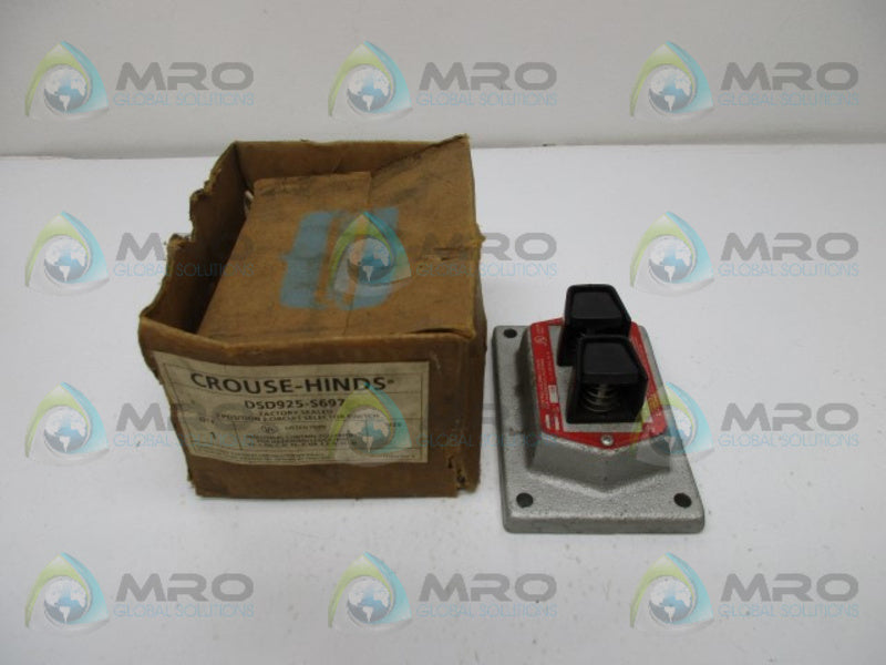 CROUSE HINDS DSD921-S697 3 POSITION 2 CIRCUIT SELECTOR SWITCH  NSMP