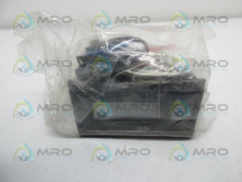 RED LION CONTROLS CUB2L000 MINIATURE COUNTER * NEW IN FACTORY BAG *