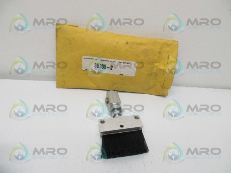 LDI INDUSTRIES SB305-2 NYLON FLAT SHANK BRUSH  NSNP IN BAG
