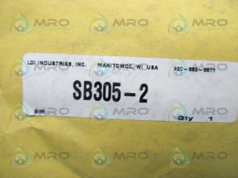 LDI INDUSTRIES SB305-2 NYLON FLAT SHANK BRUSH  NSNP IN BAG