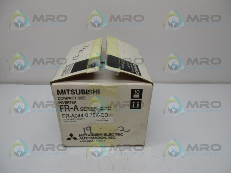 MITSUBISHI FR-A044-0.75K-CD INVERTER  NSMP