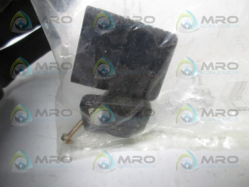 REXROTH R901017011 PLUG IN CONNECTOR * NEW IN FACTORY BAG *