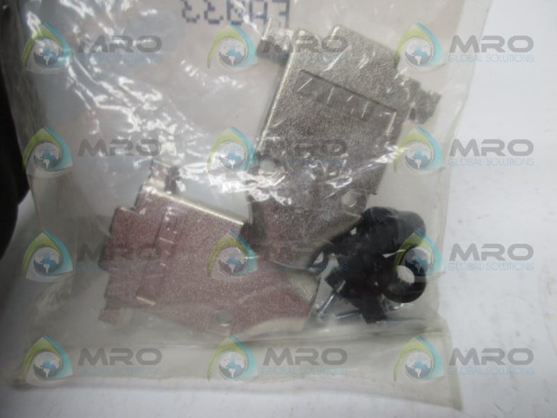 INDUSTRIAL MRO FA033 CONNECTOR * NEW IN FACTORY BAG *