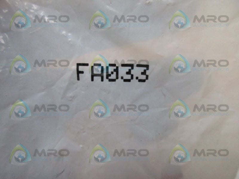 INDUSTRIAL MRO FA033 CONNECTOR * NEW IN FACTORY BAG *