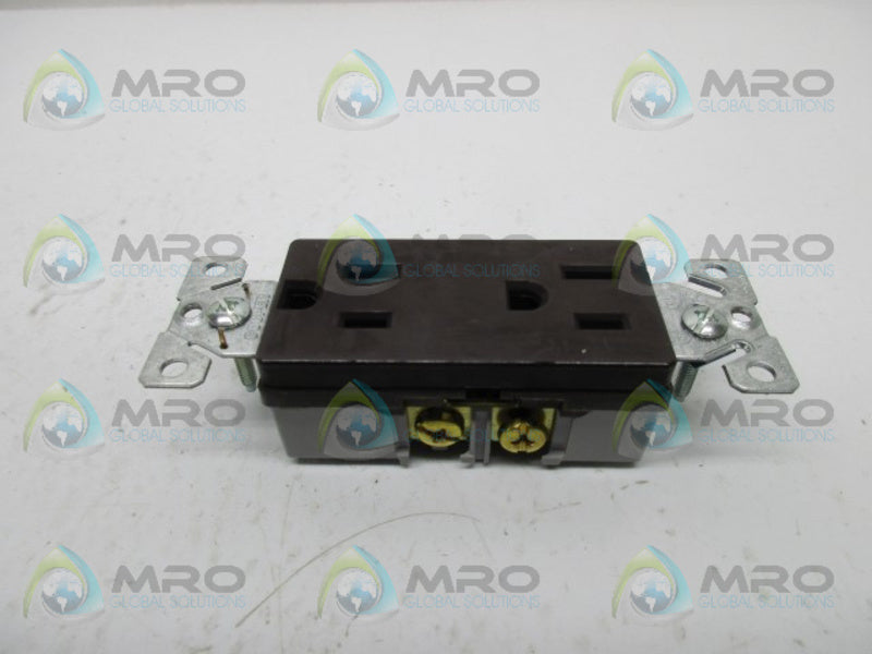COOPER 6252B-BU DECORATOR DUPLEX RECEPTACLE  NSMP