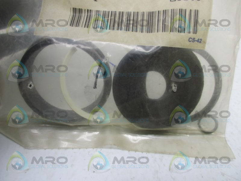 REXROTH P-068151-K0002 REBUILD KIT * NEW IN FACTORY BAG *