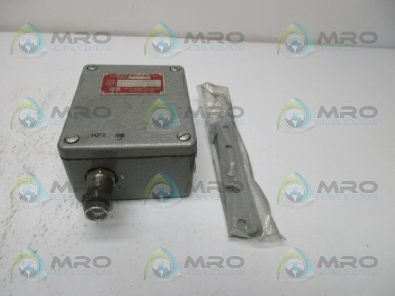 MELETRON 372-S65A PRESSURE ACTUATED SWITCH  NSMP