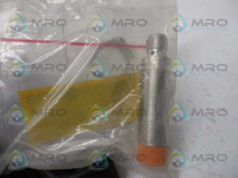 IFM EFECTOR IGS002 INDUCTIVE SENSOR * NEW IN FACTORY BAG *