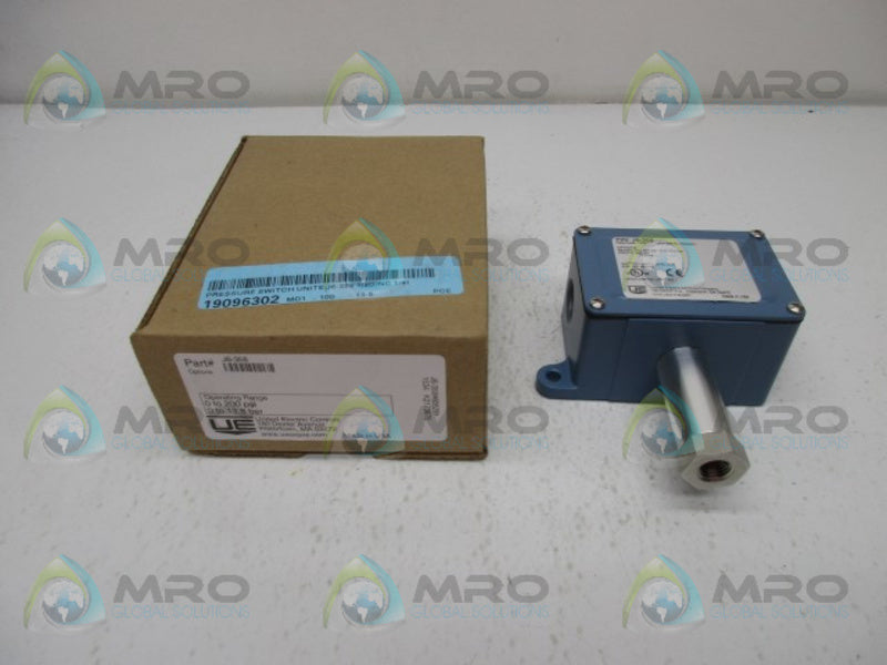 UNITED ELECTRIC J6-358 PRESSURE CONTROL SWITCH  NSMP