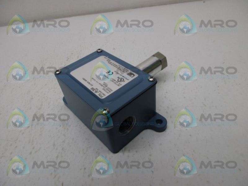 UNITED ELECTRIC J6-358 PRESSURE CONTROL SWITCH  NSMP