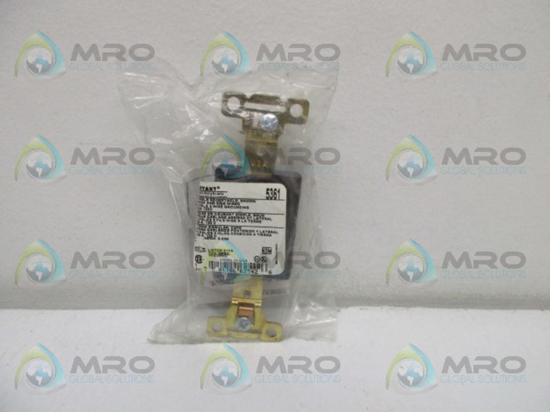 BRYANT 5361 SINGLE RECEPTACLE  NSMP