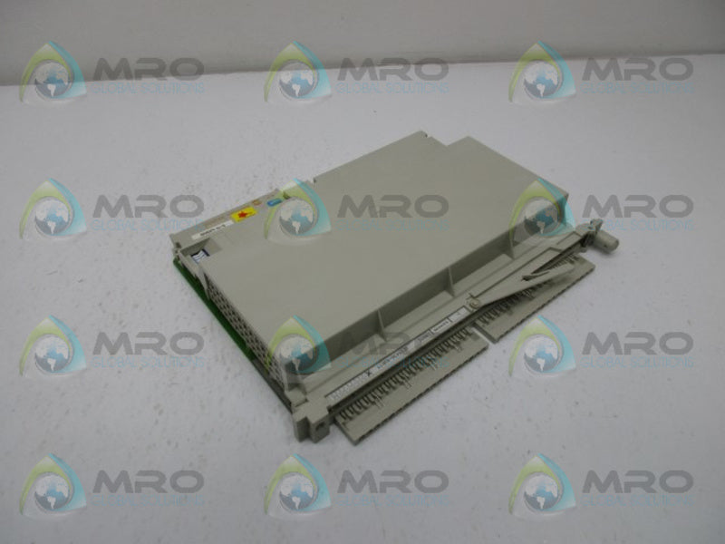 SIEMENS SIMATIC S5 6ES5436-4UB11 DIGITAL OUTPUT MODULE  NSMP